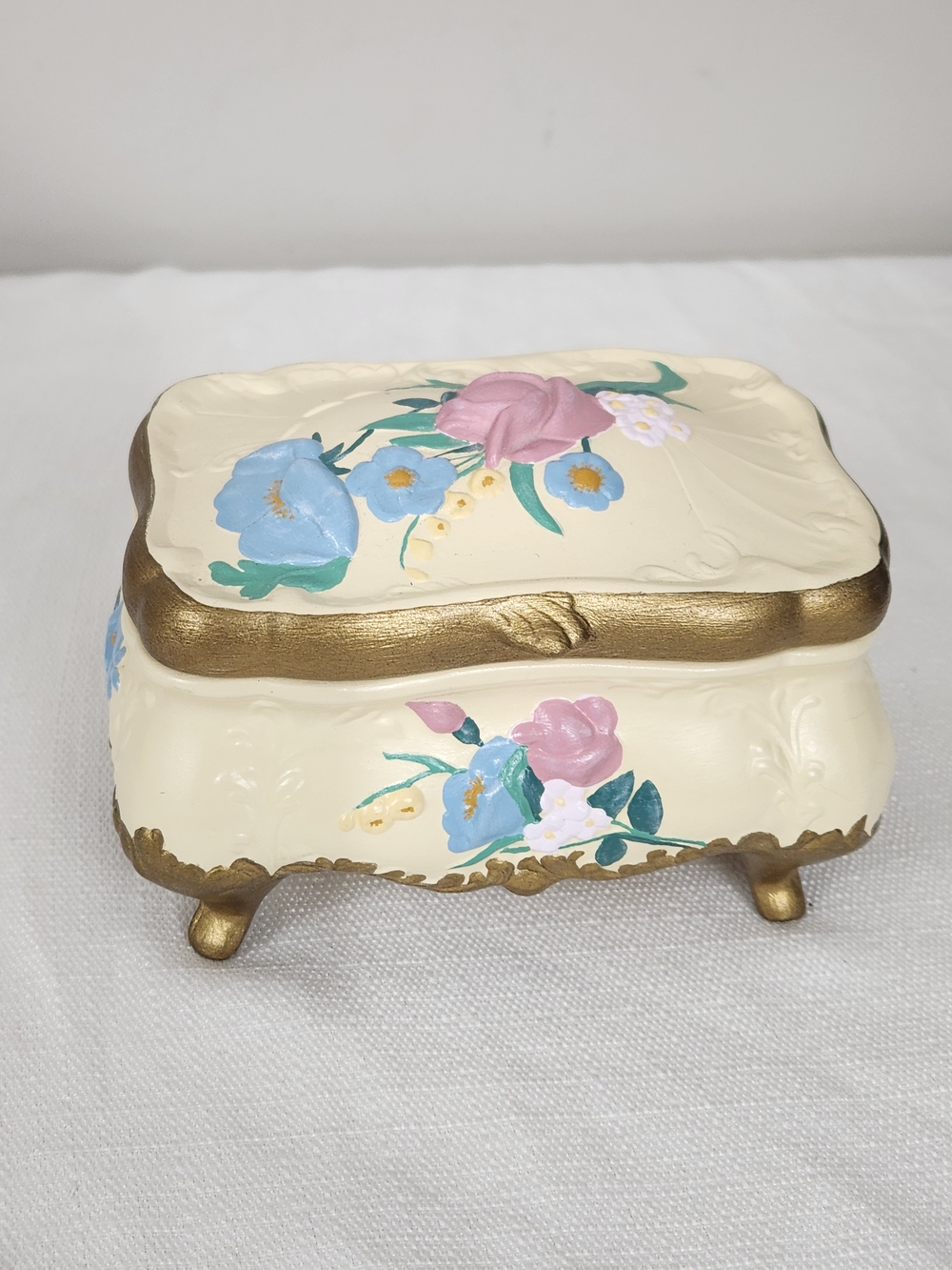 Vintage Footed Ceramic Floral Trinket Box